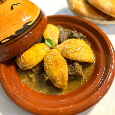 Tajine d’agneau aux poires caramélisées